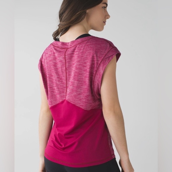 LULULEMON Get Sweat Tee Heathered Berry Rumble Burgundy Maroon - Picture 2 of 7